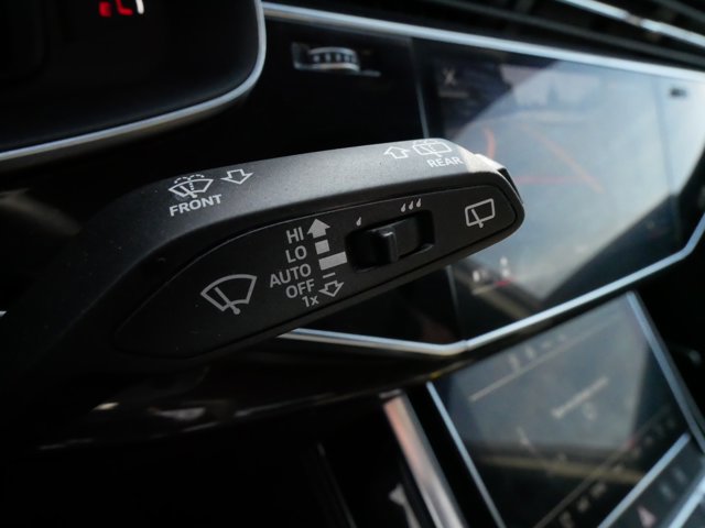 Vehicle image 23 of 27