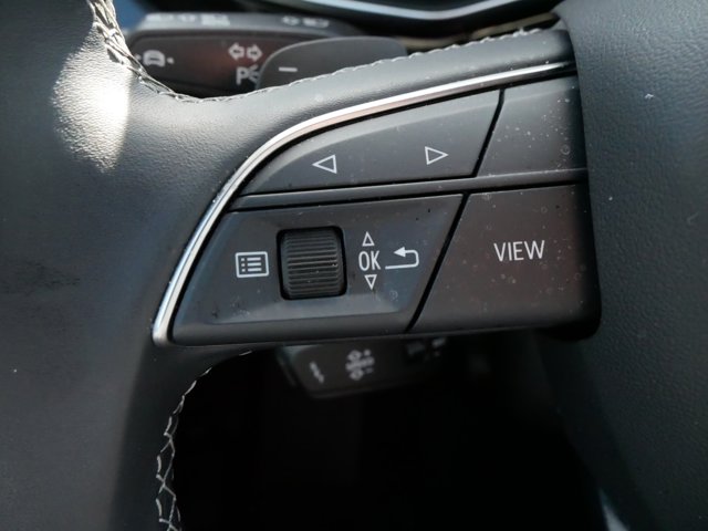 Vehicle image 20 of 27