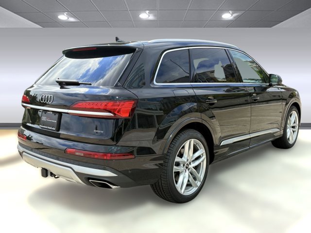 2025 Audi Q7 Premium Plus Image 5 of 28