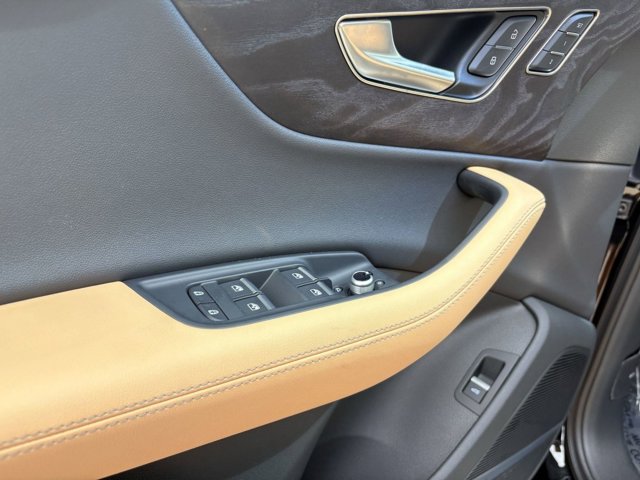 2025 Audi Q7 Premium Plus Image 22 of 28
