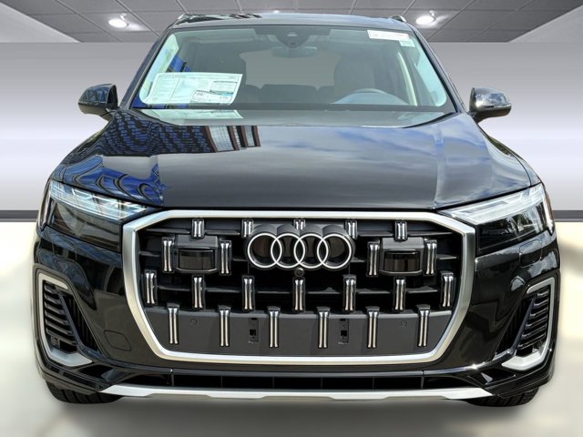 2025 Audi Q7 Premium Plus Image 2 of 28