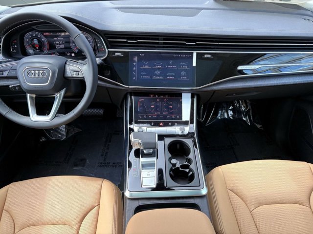 2025 Audi Q7 Premium Plus Image 15 of 28