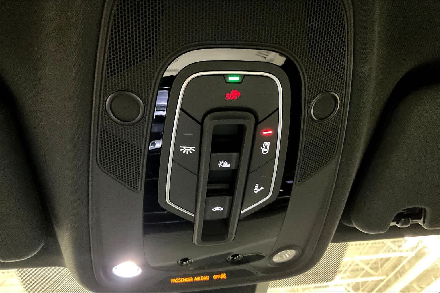 2025 Audi Q7 Prestige Image 25 of 30