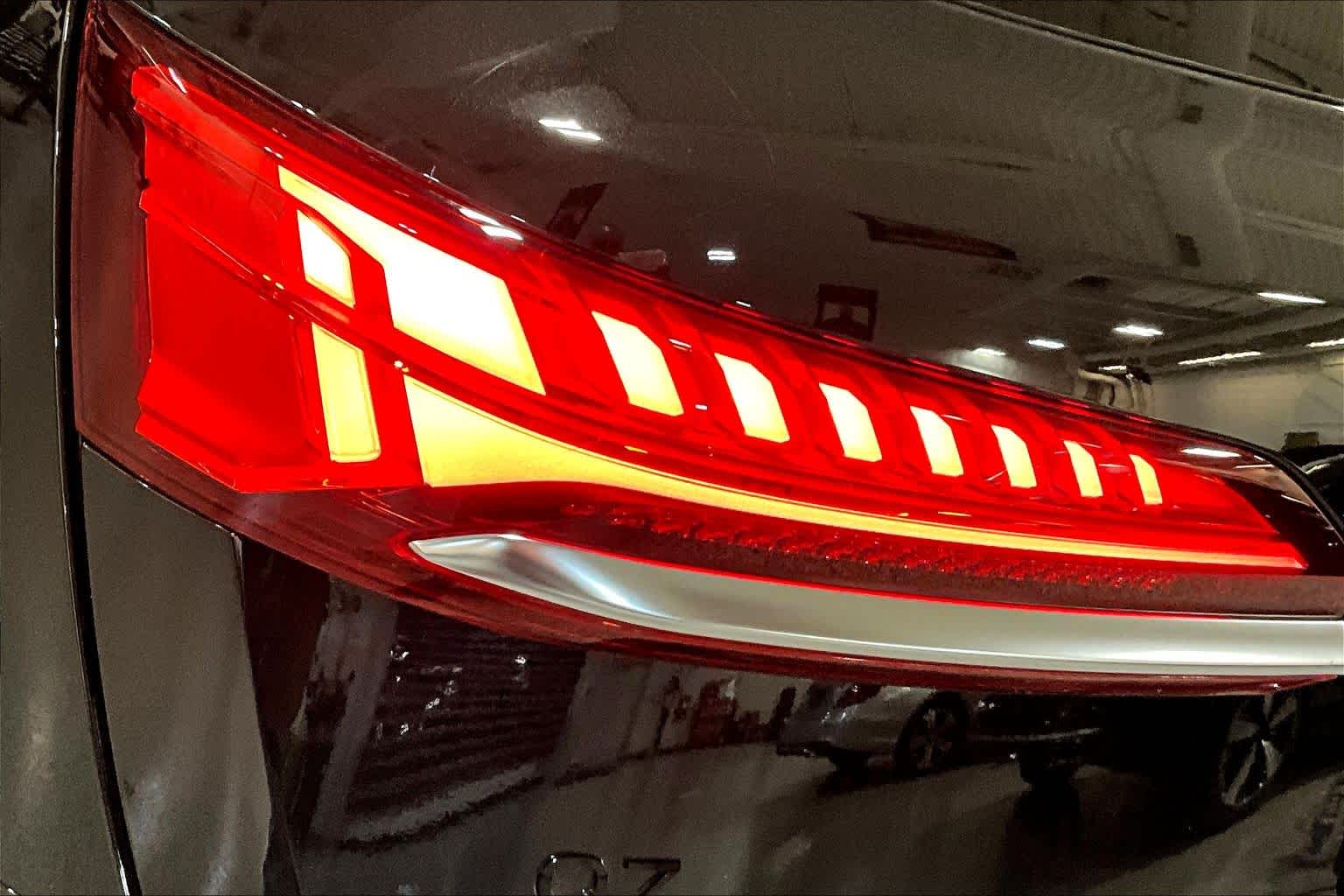 2025 Audi Q7 Prestige Image 30 of 30