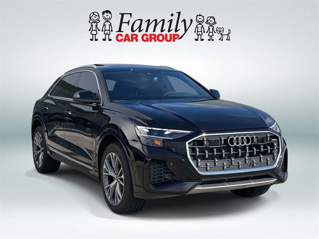 2025 Audi Q8 Premium Plus Image 2 of 21