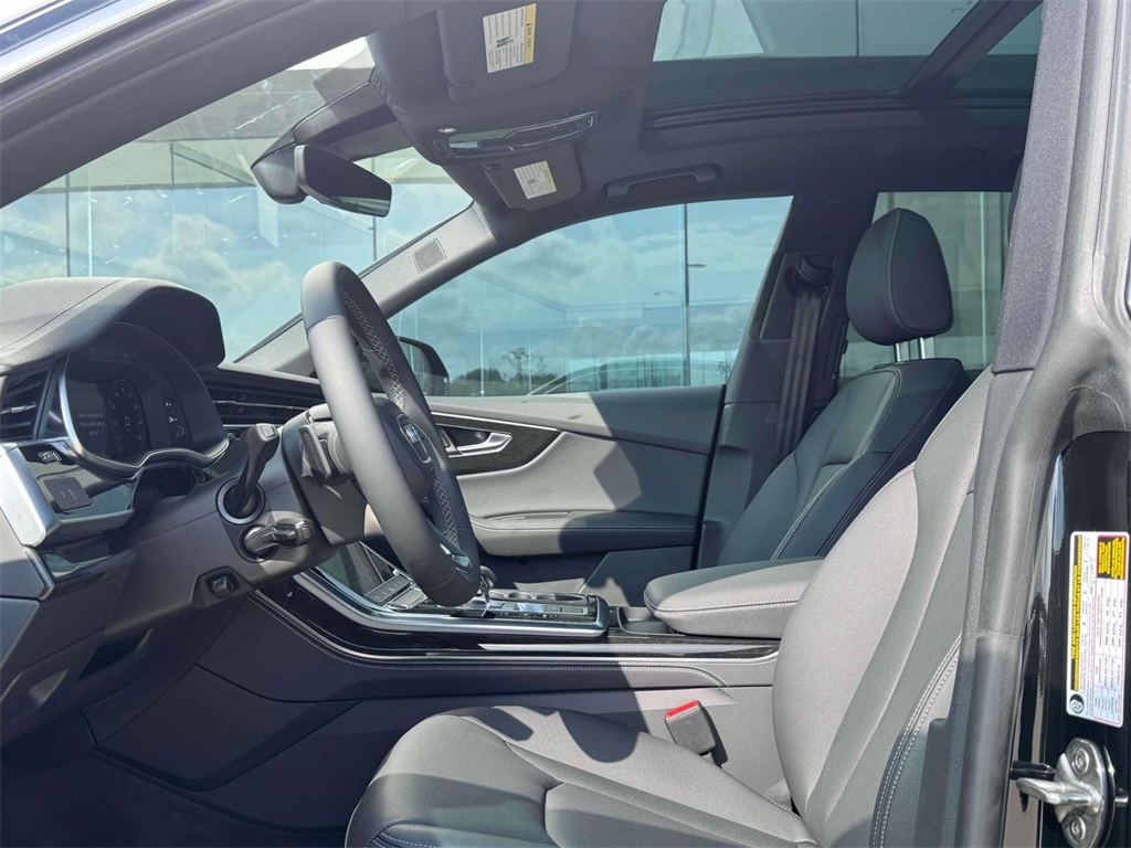 2025 Audi Q8 Premium Plus Image 20 of 21