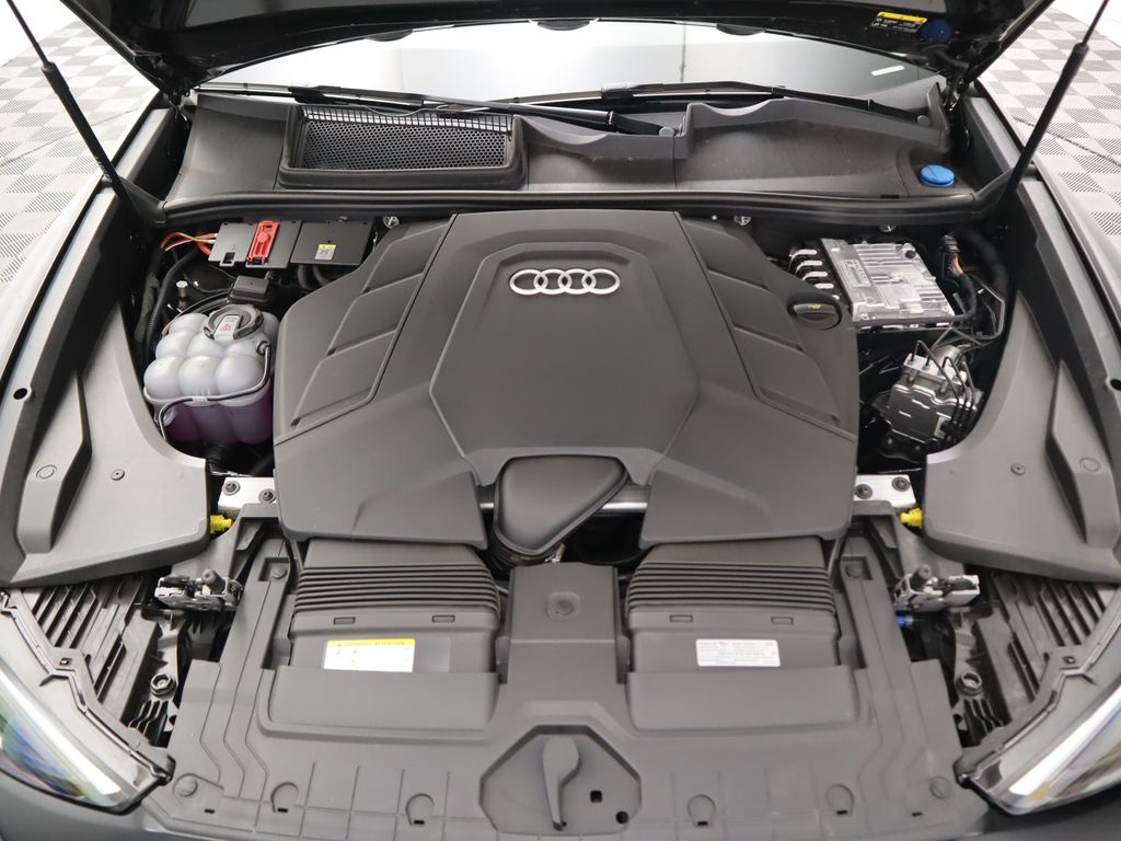Vehicle image 9 of 36