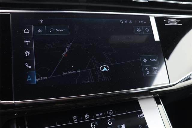 2025 Audi Q8 Premium Plus Image 10 of 18