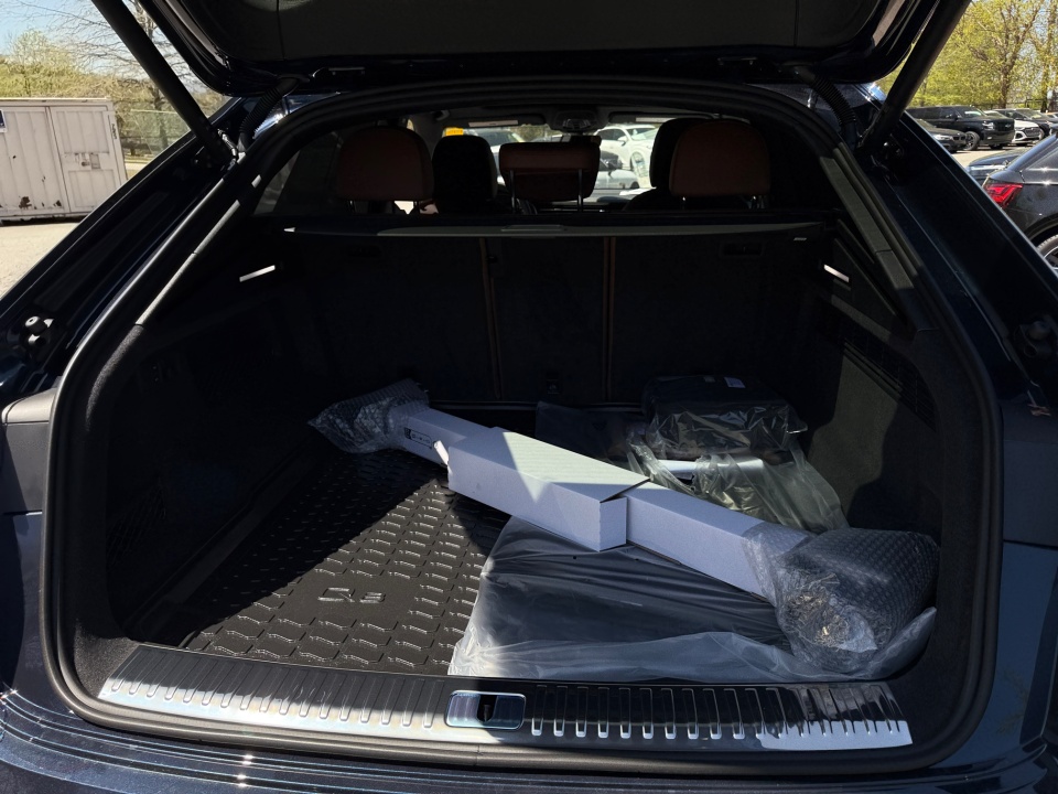 Vehicle image 15 of 35