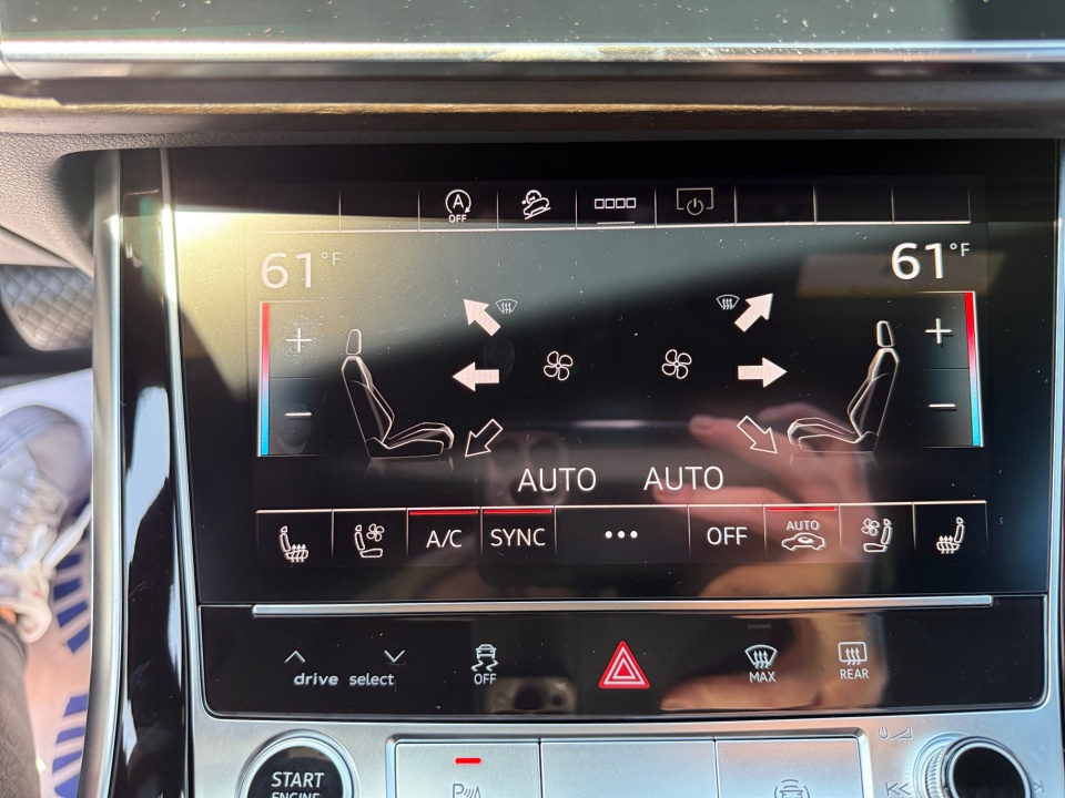 Vehicle image 18 of 35