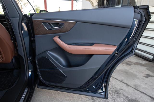 2025 Audi Q8 Premium Plus Image 31 of 40