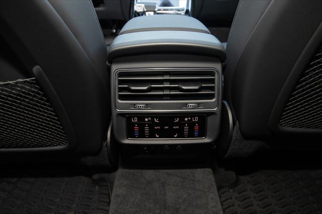 2025 Audi Q8 Premium Plus Image 25 of 39