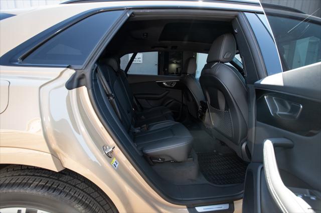 2025 Audi Q8 Premium Plus Image 31 of 39