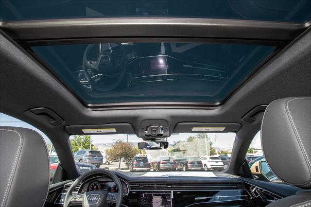 2025 Audi Q8 Premium Plus Image 15 of 39