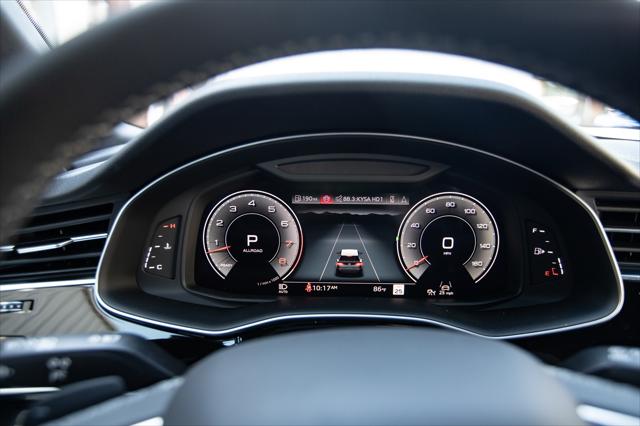 2025 Audi Q8 Premium Plus Image 16 of 39