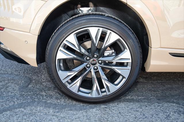 2025 Audi Q8 Premium Plus Image 9 of 39