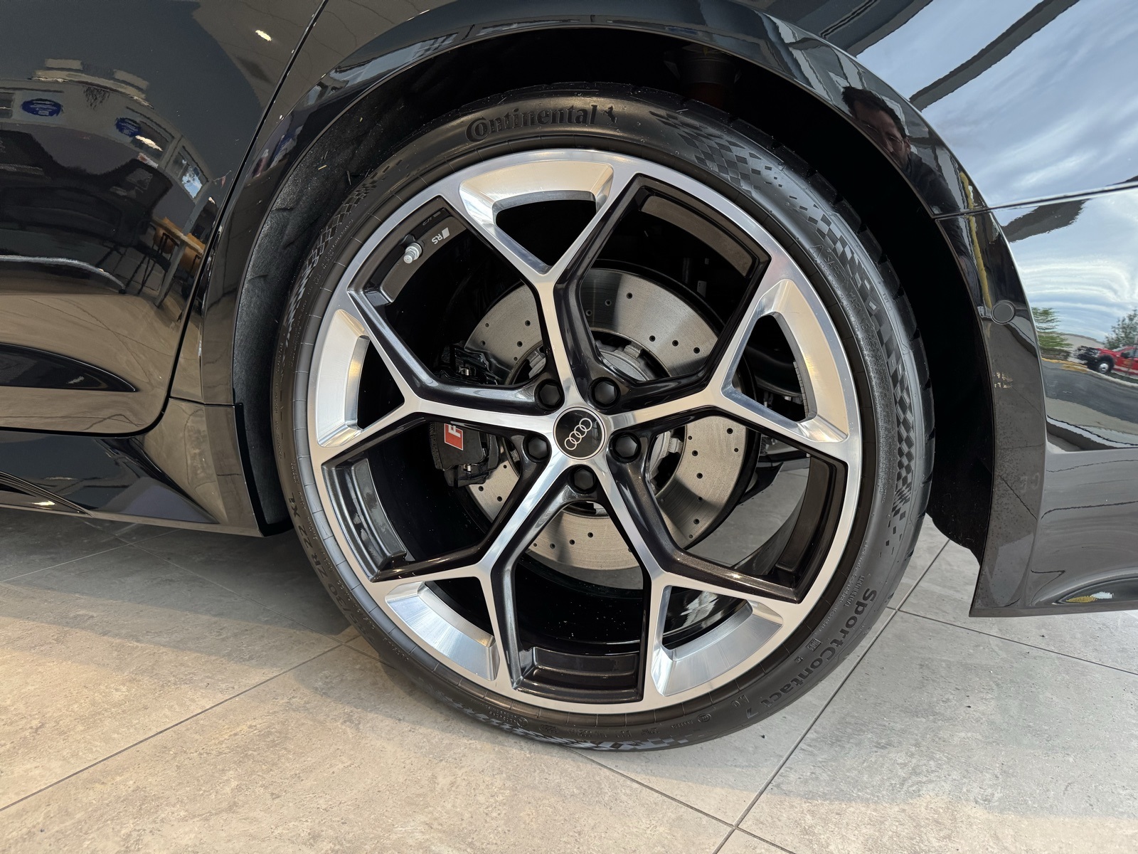Vehicle image 12 of 30