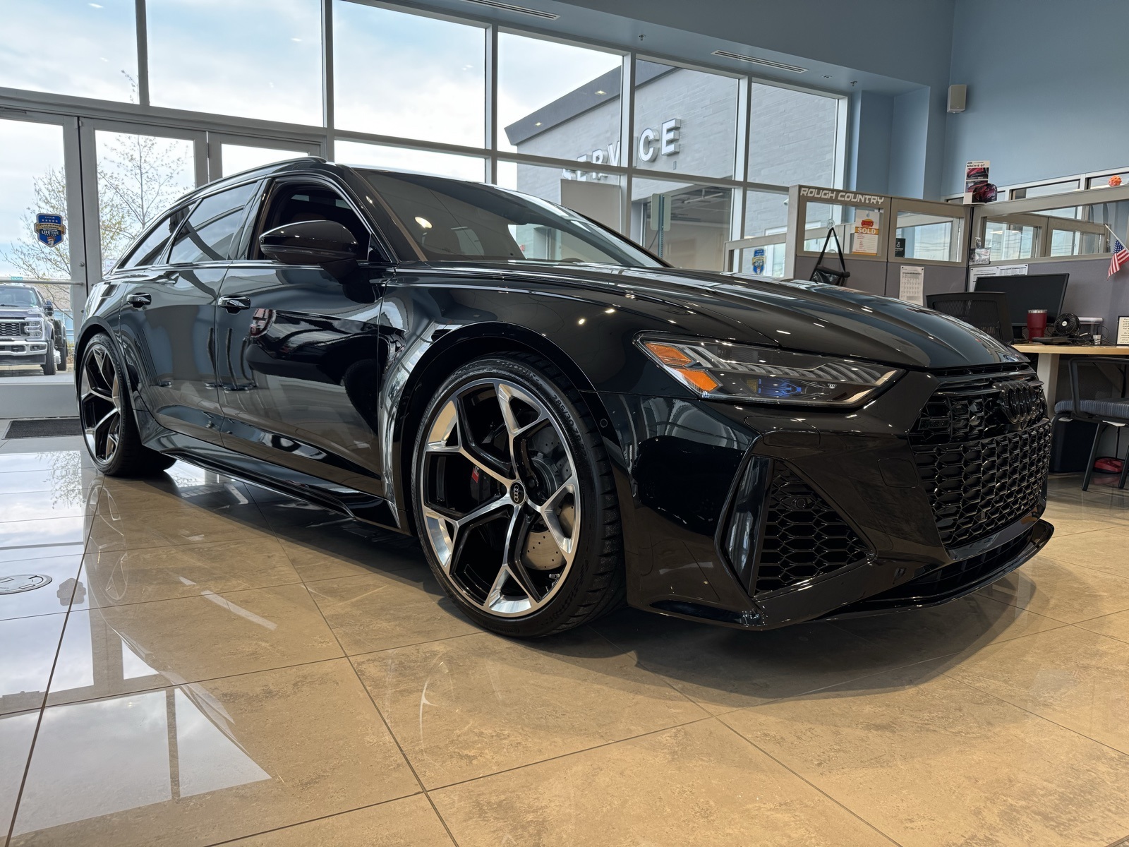 Vehicle image 6 of 30