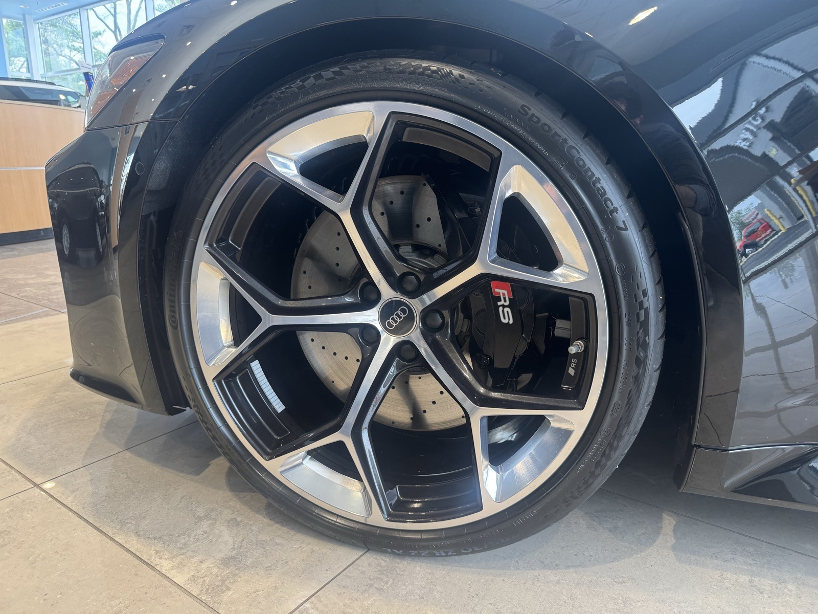 Vehicle image 11 of 30