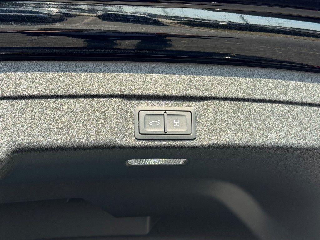 2025 Audi S5 Premium Plus Image 24 of 28