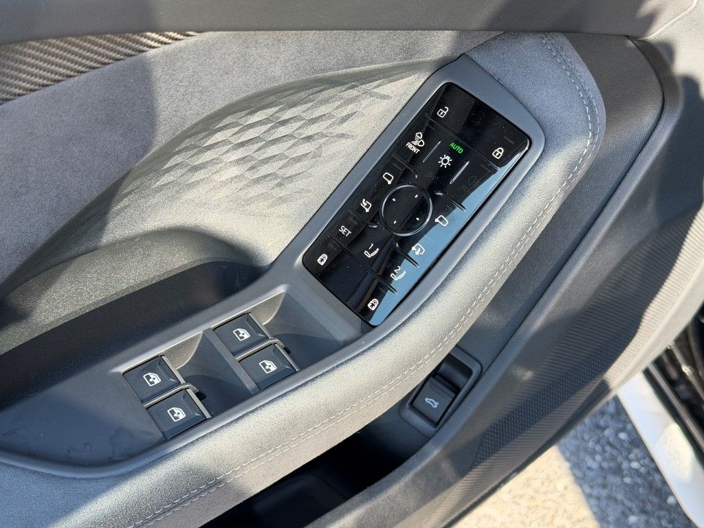 2025 Audi S5 Premium Plus Image 17 of 28