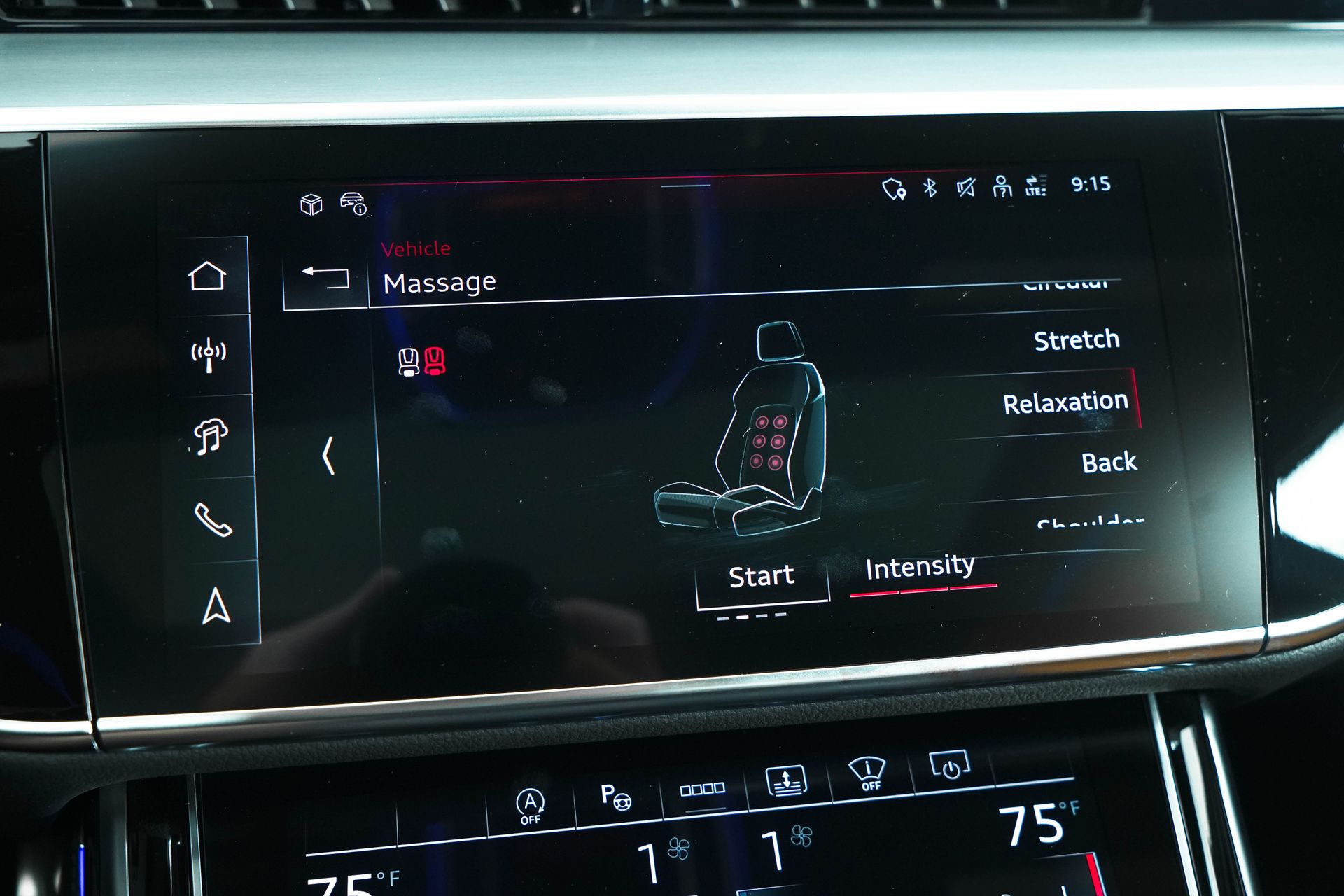 2025 Audi S8 Base Image 29 of 44