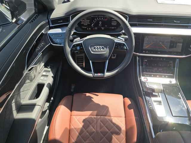 Vehicle image 19 of 44