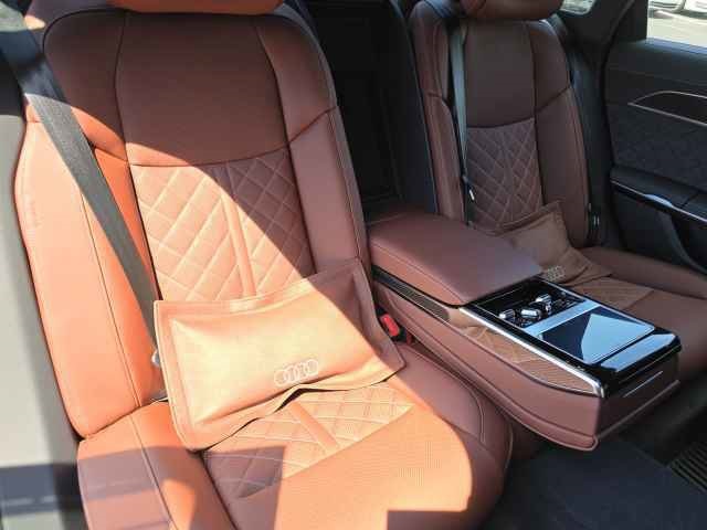 Vehicle image 12 of 44