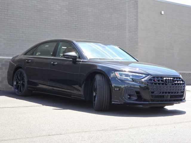 Vehicle image 4 of 44