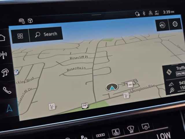 Vehicle image 27 of 44