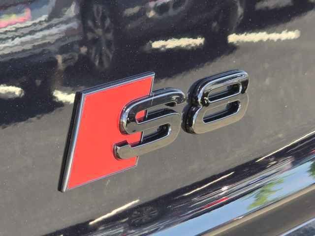 Vehicle image 39 of 44