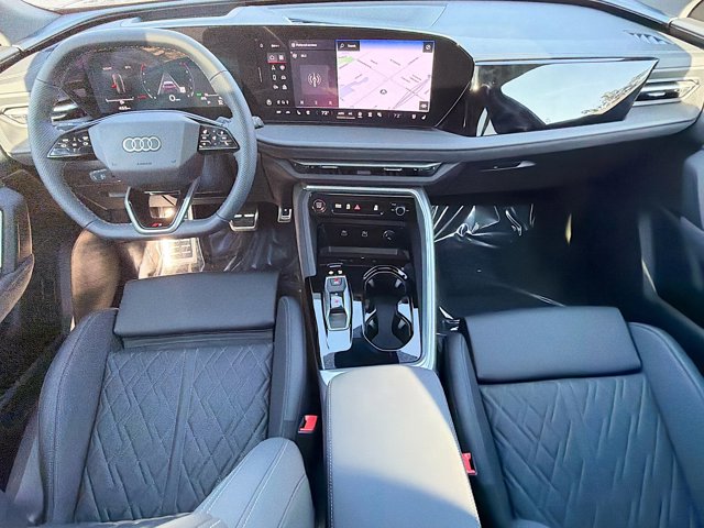2025 Audi SQ5 Sportback Premium Plus Image 20 of 41