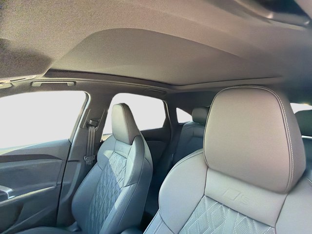 2025 Audi SQ5 Sportback Premium Plus Image 14 of 41