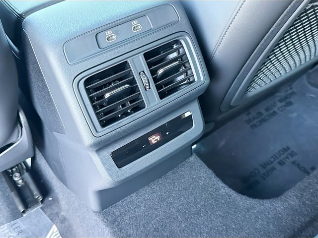 2025 Audi SQ5 Sportback Premium Plus Image 35 of 41