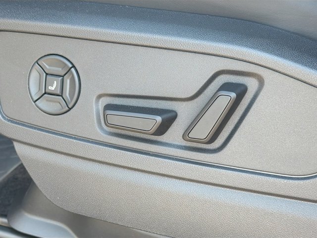 2025 Audi SQ5 Sportback Premium Plus Image 33 of 41