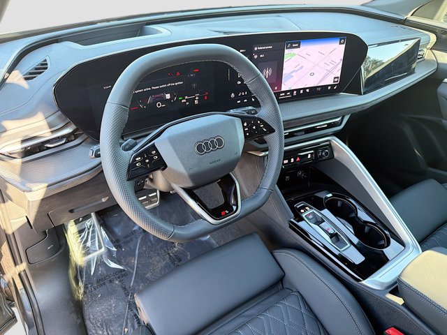 2025 Audi SQ5 Sportback Premium Plus Image 17 of 41