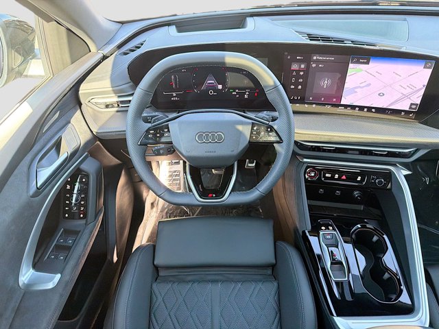 2025 Audi SQ5 Sportback Premium Plus Image 16 of 41