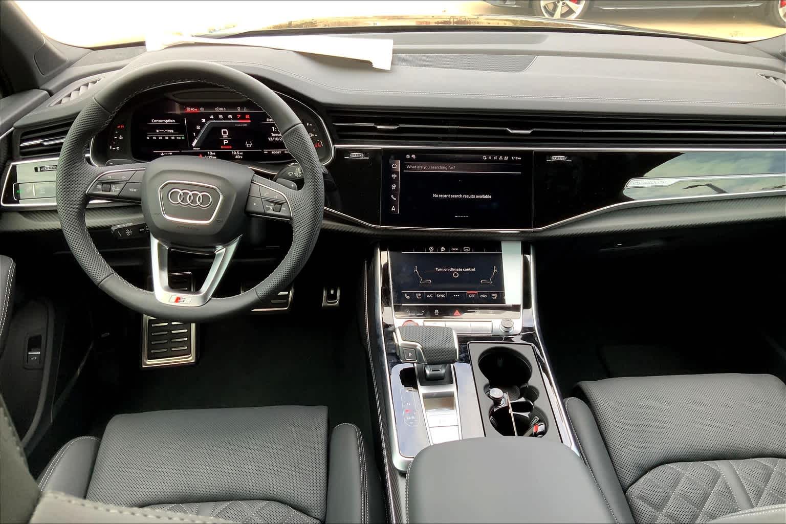 2025 Audi SQ7 Premium Plus Image 5 of 18