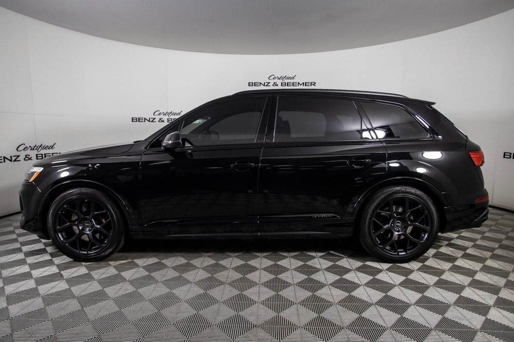 Vehicle image 11 of 49