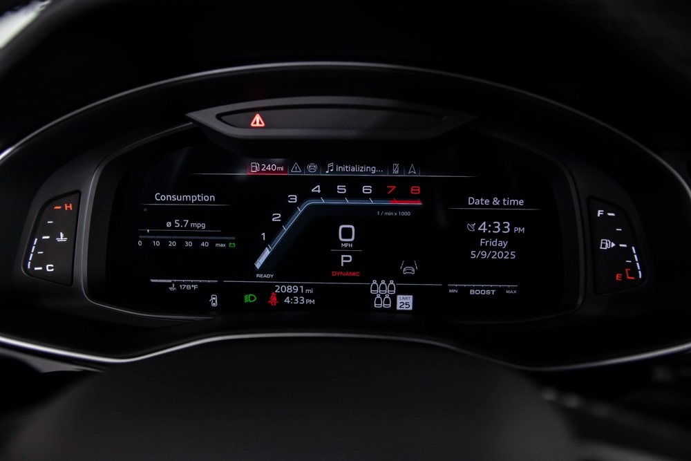 Vehicle image 23 of 49