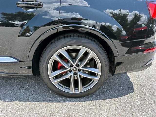 2025 Audi SQ7 Prestige Image 13 of 41