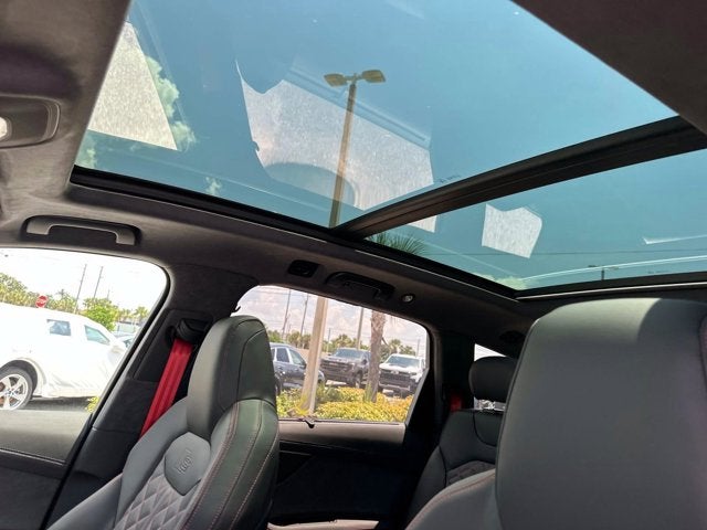 2025 Audi SQ7 Prestige Image 37 of 41