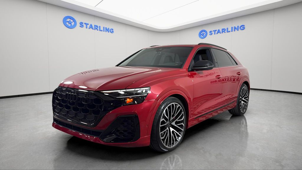 2025 Audi SQ8 Premium Plus Image 2 of 38