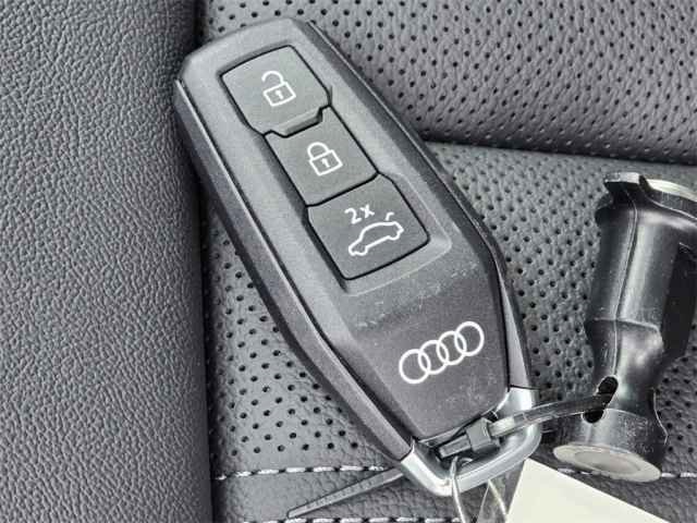 Vehicle image 44 of 44