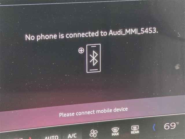 Vehicle image 12 of 44