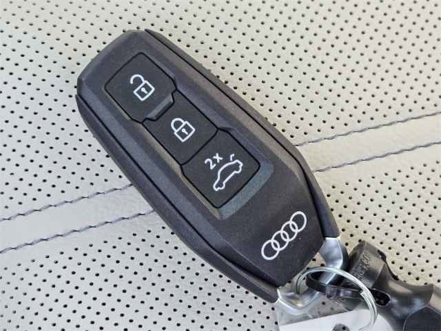 Vehicle image 44 of 44