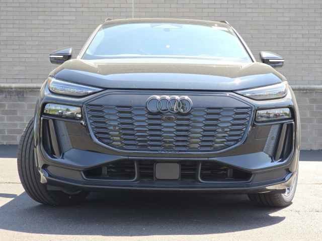 Vehicle image 39 of 46