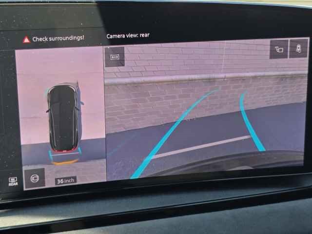 Vehicle image 24 of 46