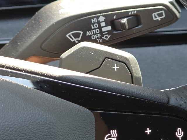 Vehicle image 21 of 46