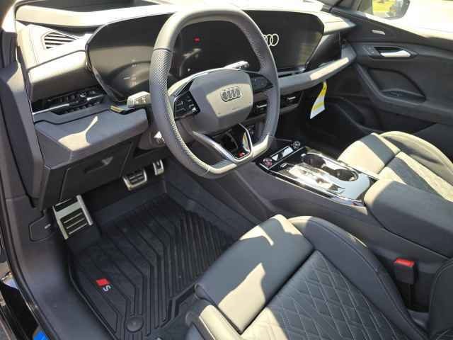 Vehicle image 19 of 46